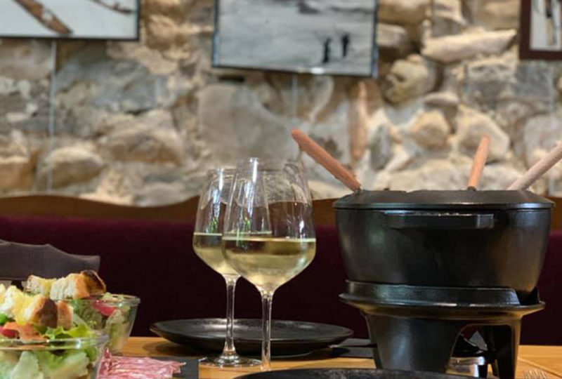 fondue-restaurant-aux-copains-dabord-voiron